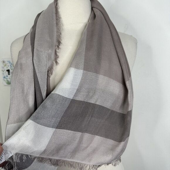 NEW Coach Women's Lightweight Windowpane Challis Scarf in Stone F54253 One Size - Picture 3 of 8